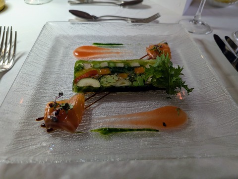 PXL_20251207_085204826