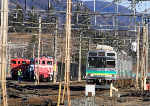 三重単ラヤ 入換完了 リ