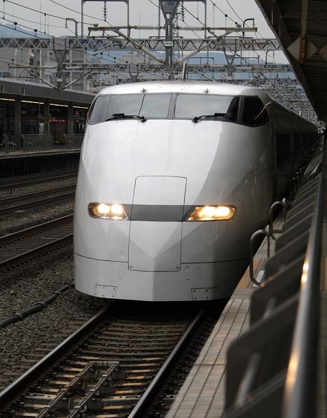 新幹線300系、再掲載ですが・・・ : 電気屋の鉄道資料館