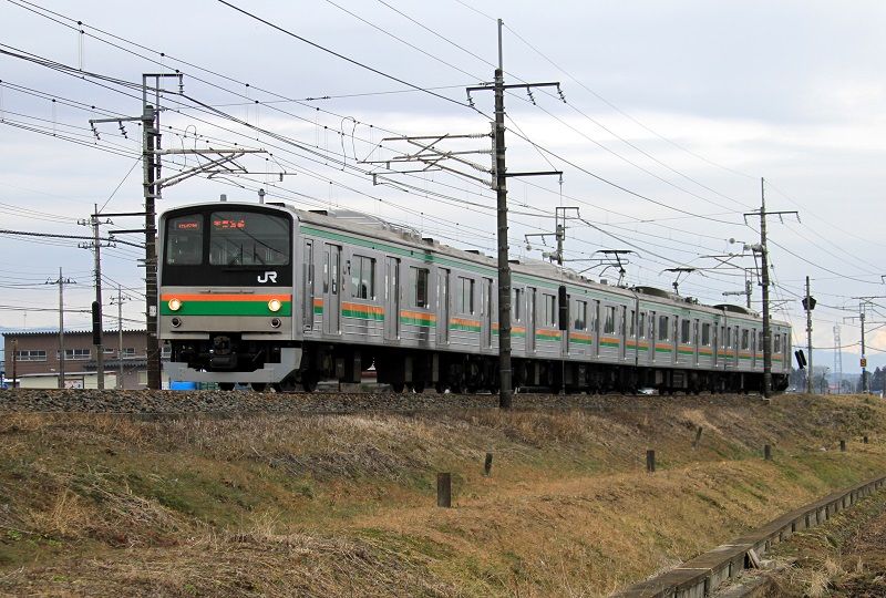 東北線矢板付近で205系 107系電車を撮影 電気屋の鉄道資料館 東北線矢板付近で205系 107系電車を撮影 電気屋の鉄道資料館