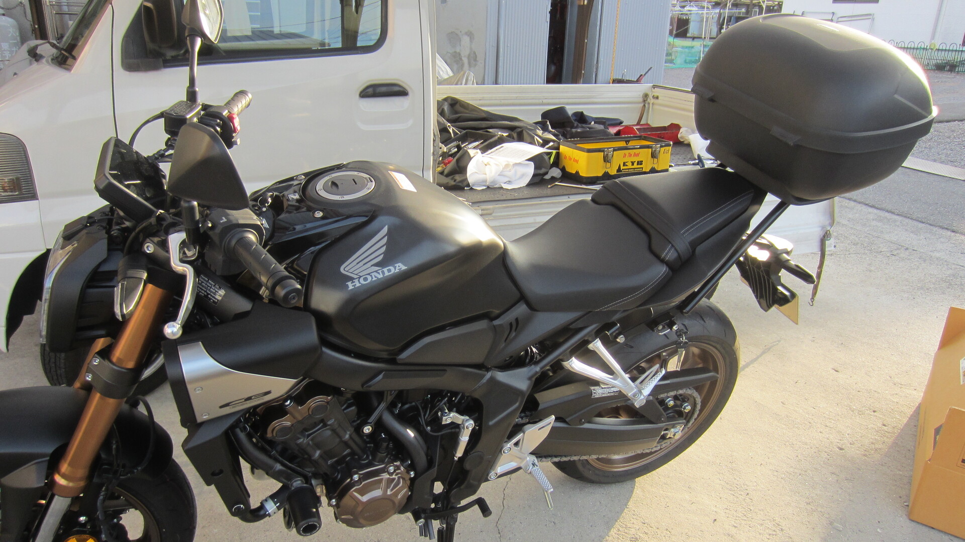 cb650r リア キャリア CB650Rリアキャリア7選比較 キャリアを付けて楽 