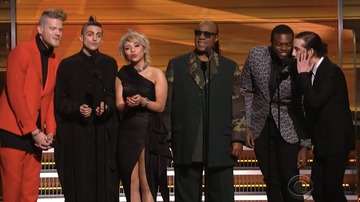 20160216_Grammy02