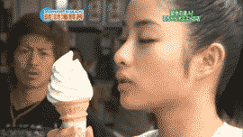 Gif ソフトクリームをネットリ舐め上げる石原さとみ 放送禁止レベルにドスケベすぎる 匿名だって暇つぶしを真剣