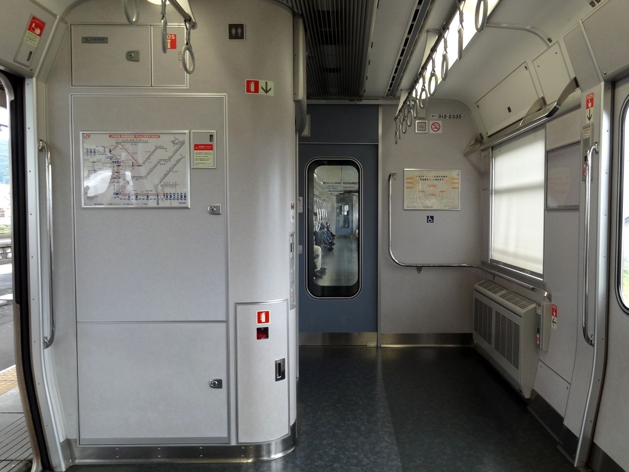 313系 トイレ 位置