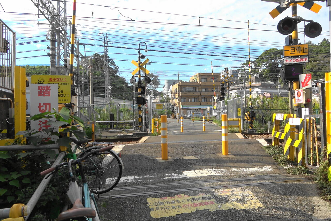 京急花月総持寺駅にて 後編 レール Kq倶楽部 京急花月総持寺駅にて 後編 レール Kq倶楽部