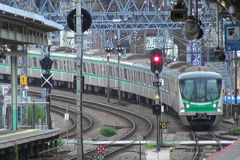 駅めぐり】小田急向ヶ丘遊園駅(1) : レール&KQ倶楽部 駅めぐり】小田急向ヶ丘遊園駅(1) : レール&KQ倶楽部