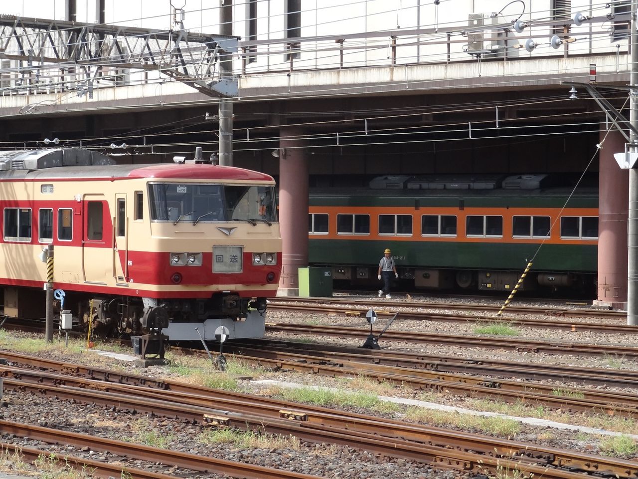 185系リバイバルカラー : レール&KQ倶楽部 185系リバイバルカラー : レール&KQ倶楽部