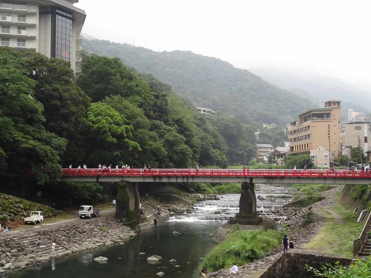 箱根湯本駅界隈 レール Kq倶楽部 箱根湯本駅界隈 レール Kq倶楽部