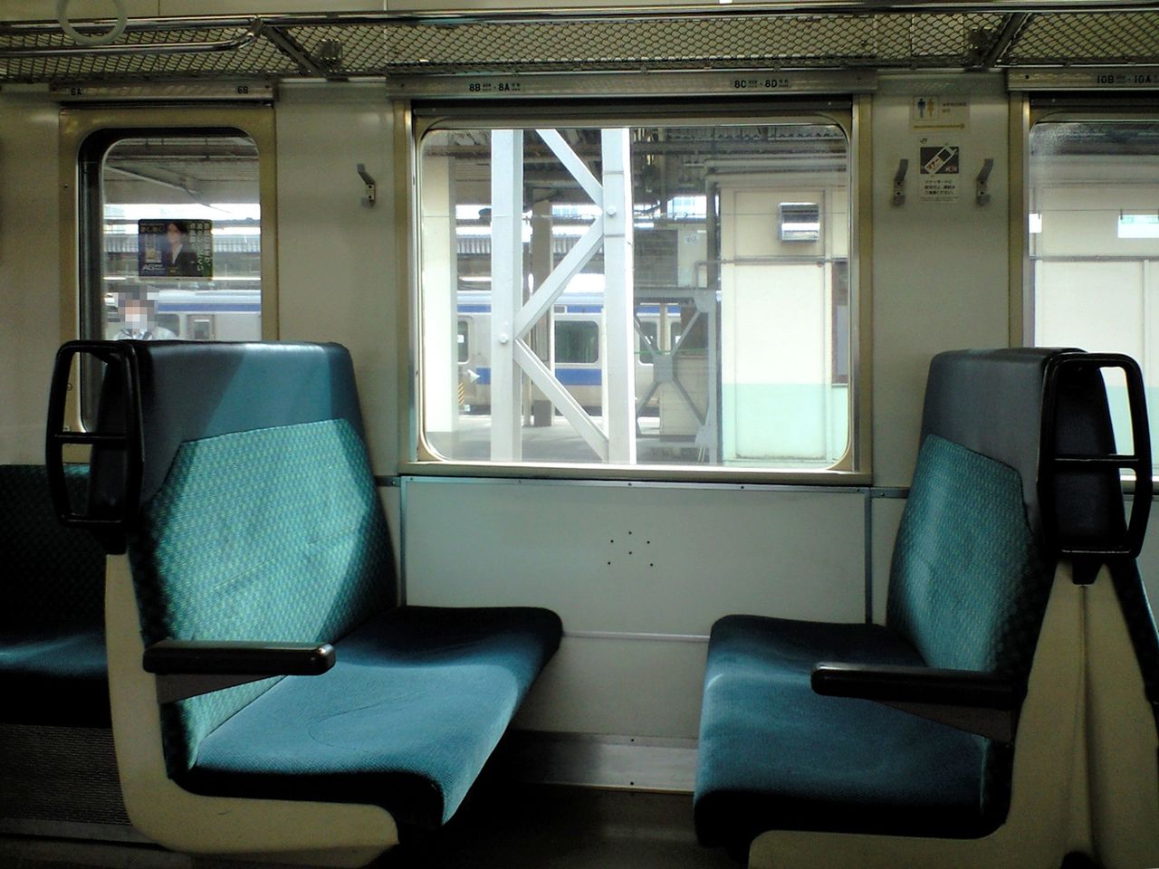 JR東日本211系1000番代車々内も見ました : レール＆KQ倶楽部