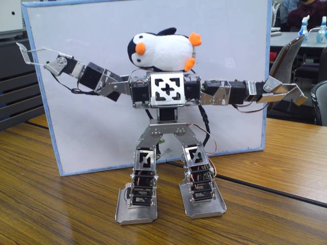 電気通信大学ロボメカ工房 Humanoid Robot部門ブログ Robot
