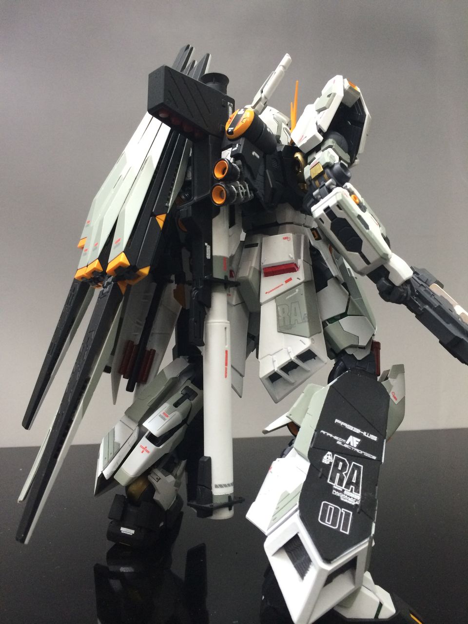 Nガンダム Ver Ka Hws 塗装完成品 Isk Nガンダム Ver Ka Hws 塗装完成品 Isk