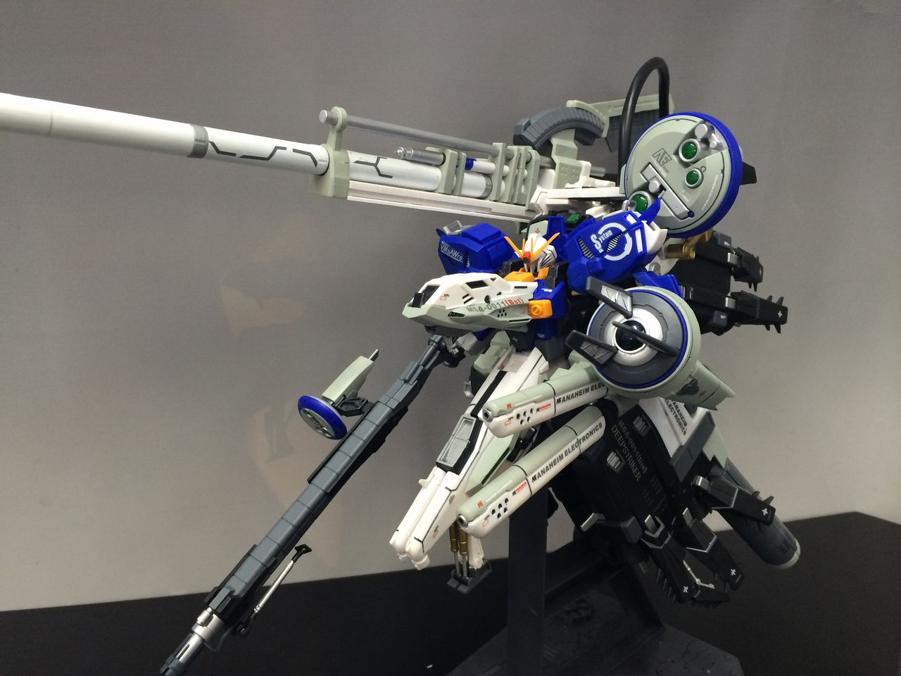 ディープストライカー 塗装完成品 Isk ディープストライカー 塗装完成品 Isk