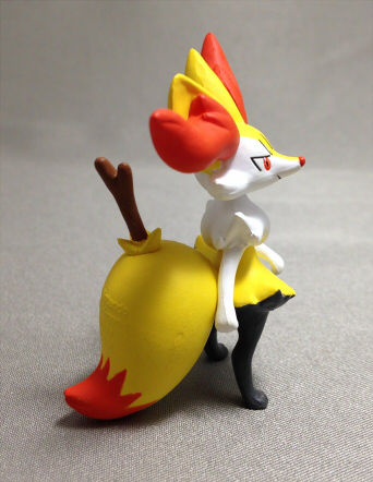 ポケモン　モンコレ　テールナー　フィギュア ポケモン モンコレ テールナー フィギュア - メルカリ