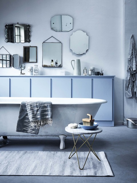 Grey, Blue, White の　Classic & Modern Mix
