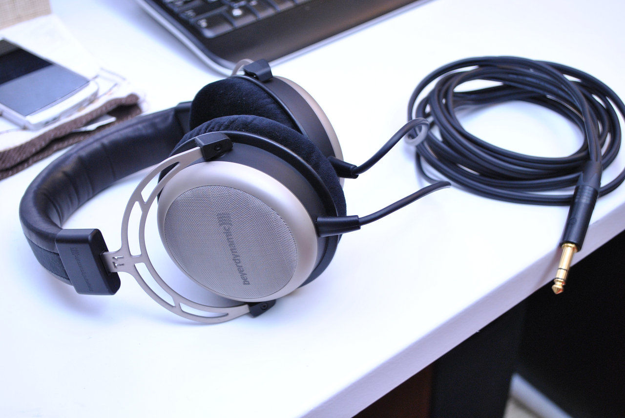 うはｗｗｗ高級ヘッドホン買ったったｗｗｗｗｗｗ デバイス速報