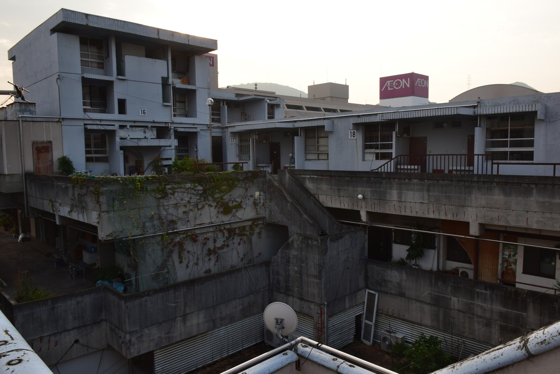 坂出人工土地 八鬮不動産 坂出人工土地 八鬮不動産