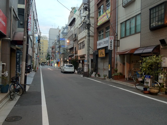 亀住町