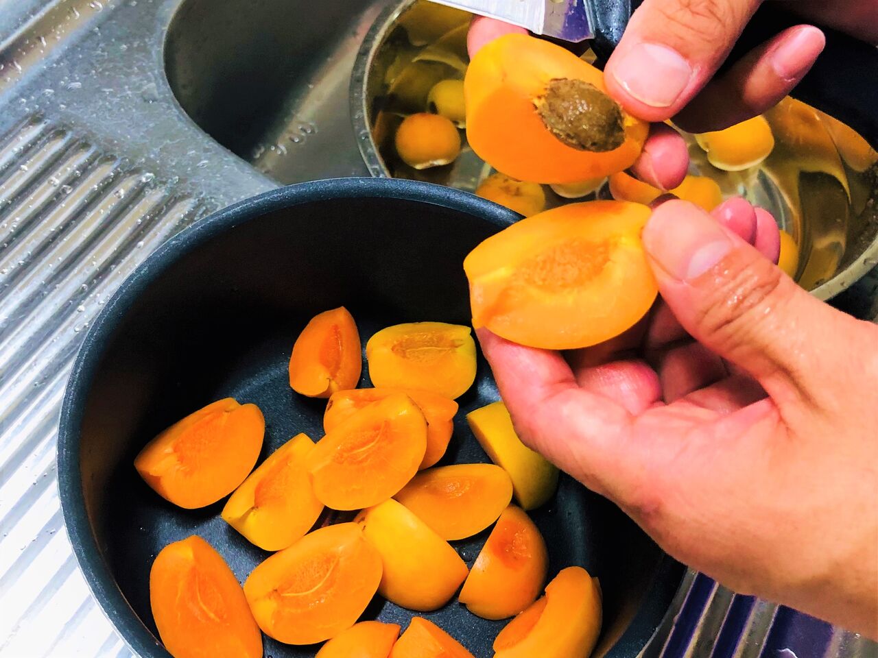 杏のジャム作り Diamond Dust