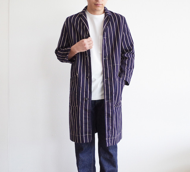 Yarmo Butcher Coat Color Navy / Beige