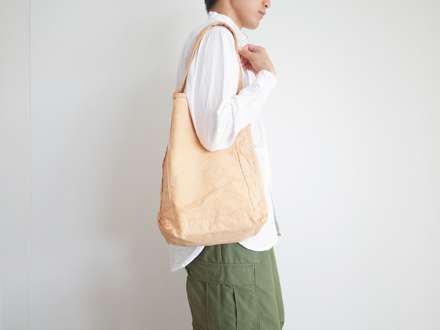 テンベア タンニン染め トートバッグ TEMBEA 男女兼用 TEMBEA Club Tote - Tannin