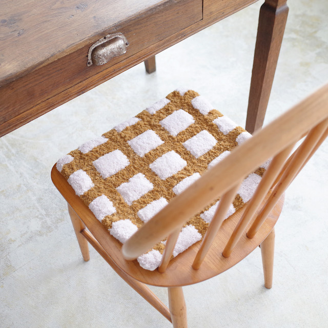 Windowpane Pattern Chair F/style Windowpane chair pad | diance blog