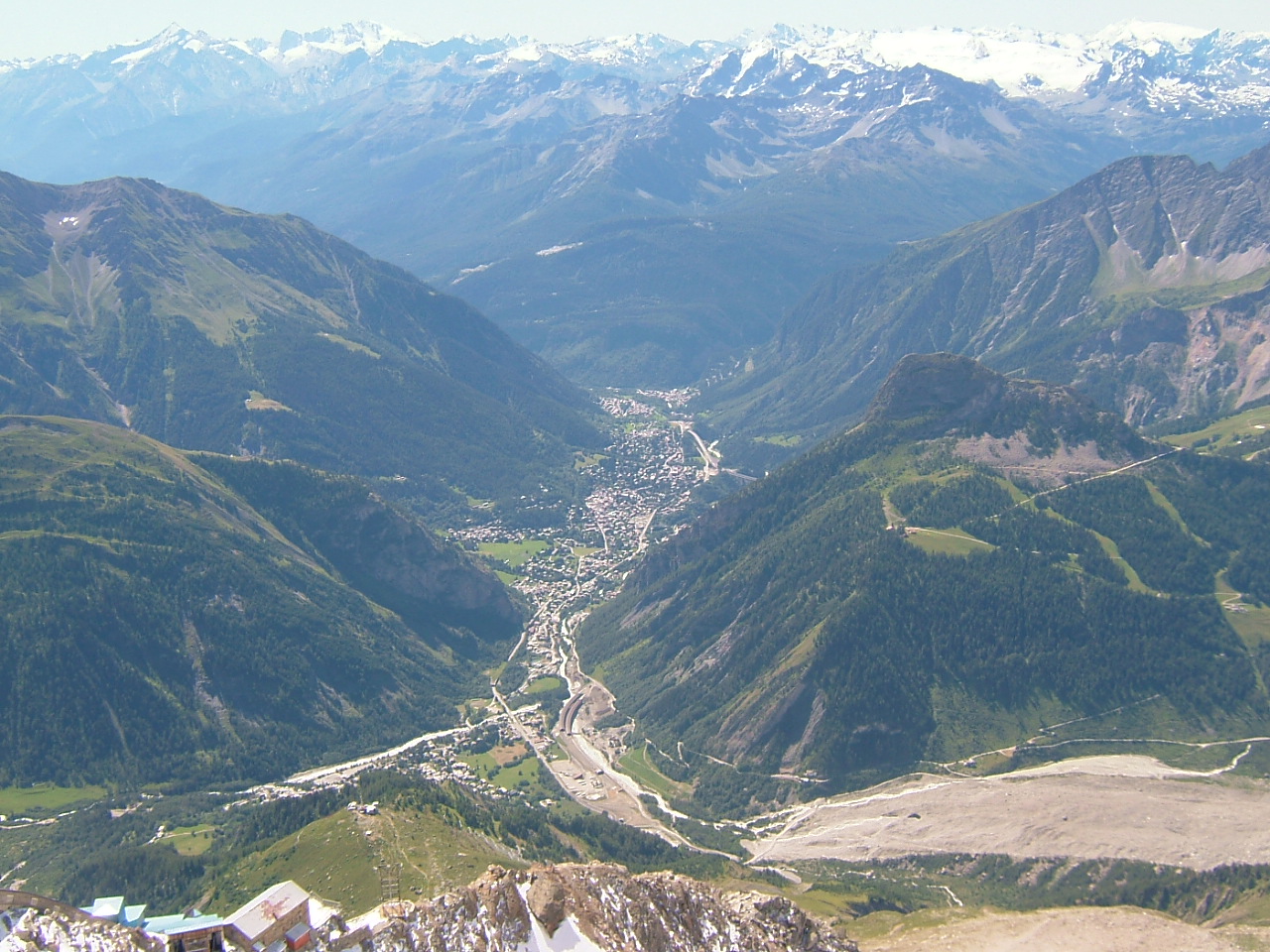 フランスとイタリアの国境 モンブラン山をお散歩 Toscanismo トスカニズモ