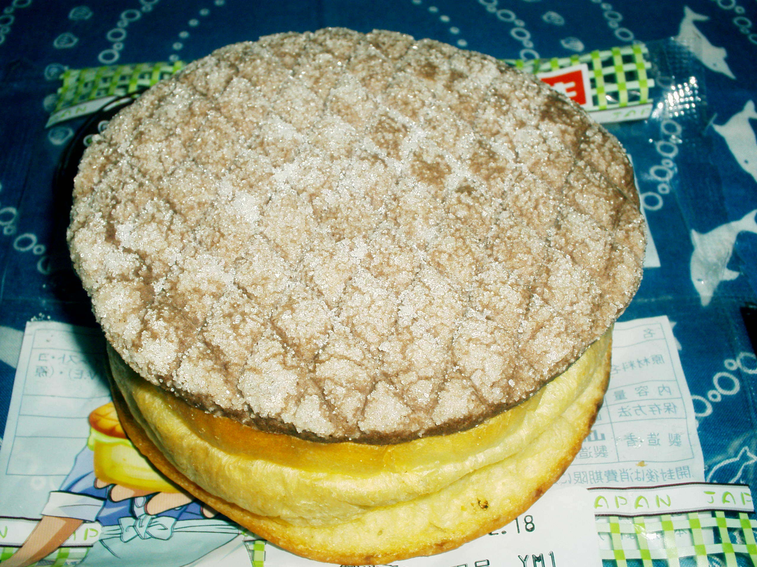ヤマザキ ジャぱん チョコクッキーメロンパン チョコクリーム 毒入りチョコでも喜んで食べますとも