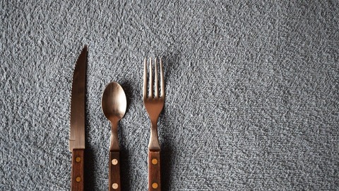 spoon-2754133_1280-1280x720