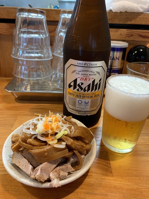 【画像】ラーメン屋でビール頼んだときにオマケのオツマミが付いてくるかどうかの緊張感