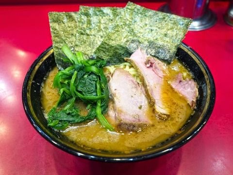 家系ラーメンがうますぎて20キロ太ったんだが・・・