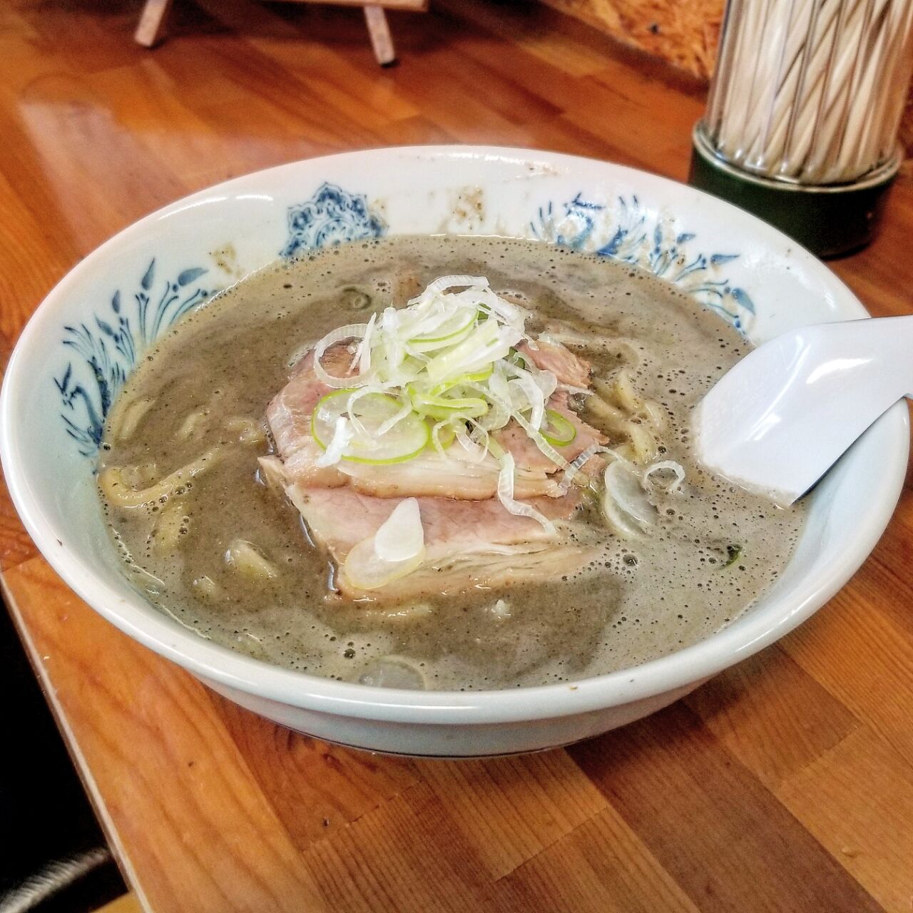 麺屋晃心 濃厚煮干し ダイエットとラーメンという矛盾