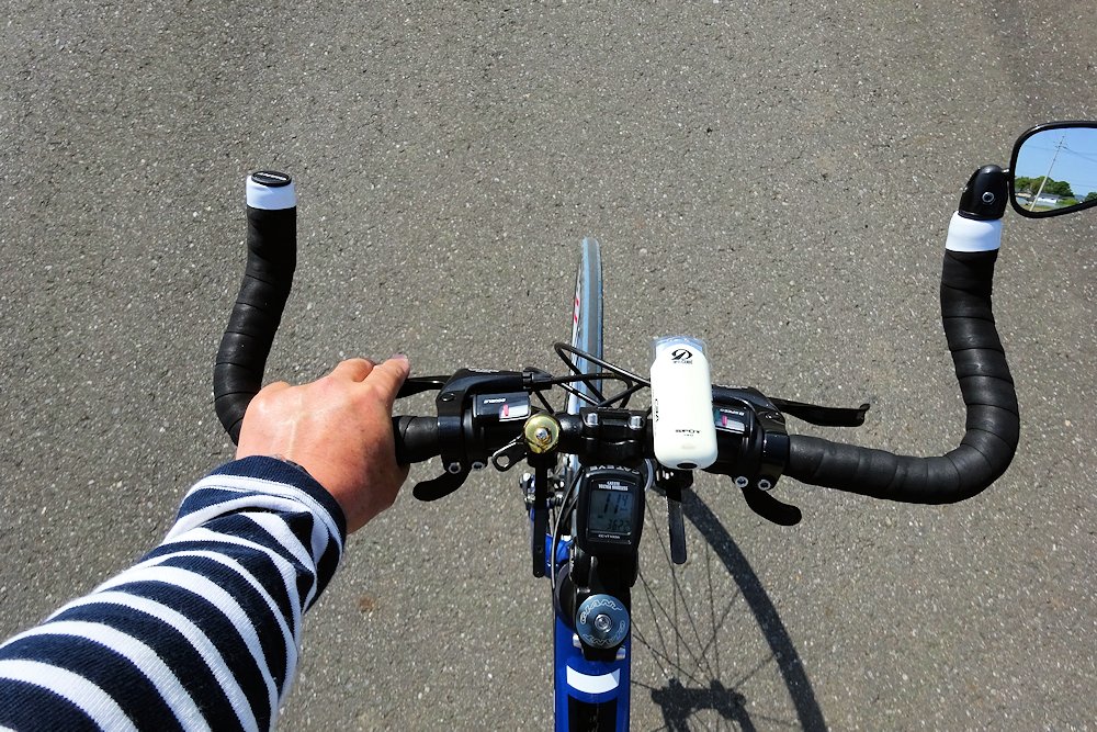 自転車 ハンドル 交換 ブルホーン