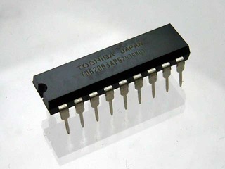 62083