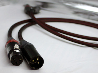 neutrik_cable2
