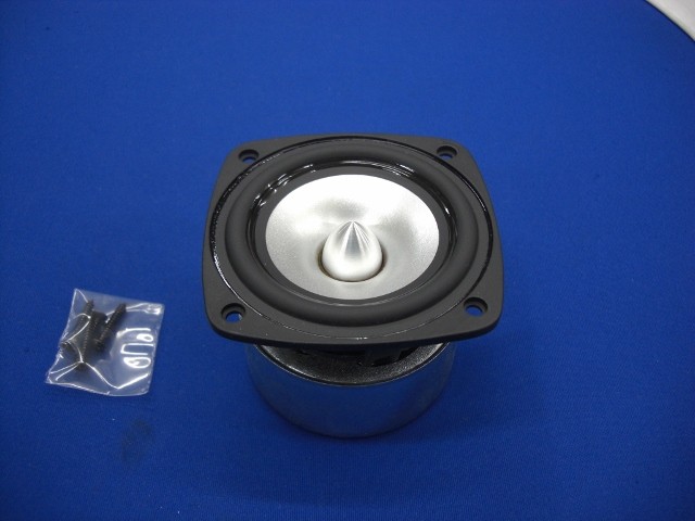 TangBand」のフェイズプラグ付フルレンジユニットが再入荷しました