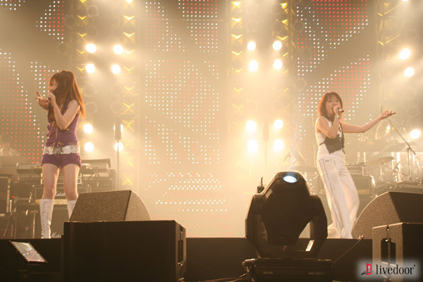 日本武道館がアニメソングの聖地になった Animelo Summer Live 06 Outride レポート 第1回 アニメ ゲーム 音楽情報 日本武道館がアニメソングの聖地になった Animelo Summer Live 06 Outride レポート 第1回 アニメ ゲーム 音楽情報