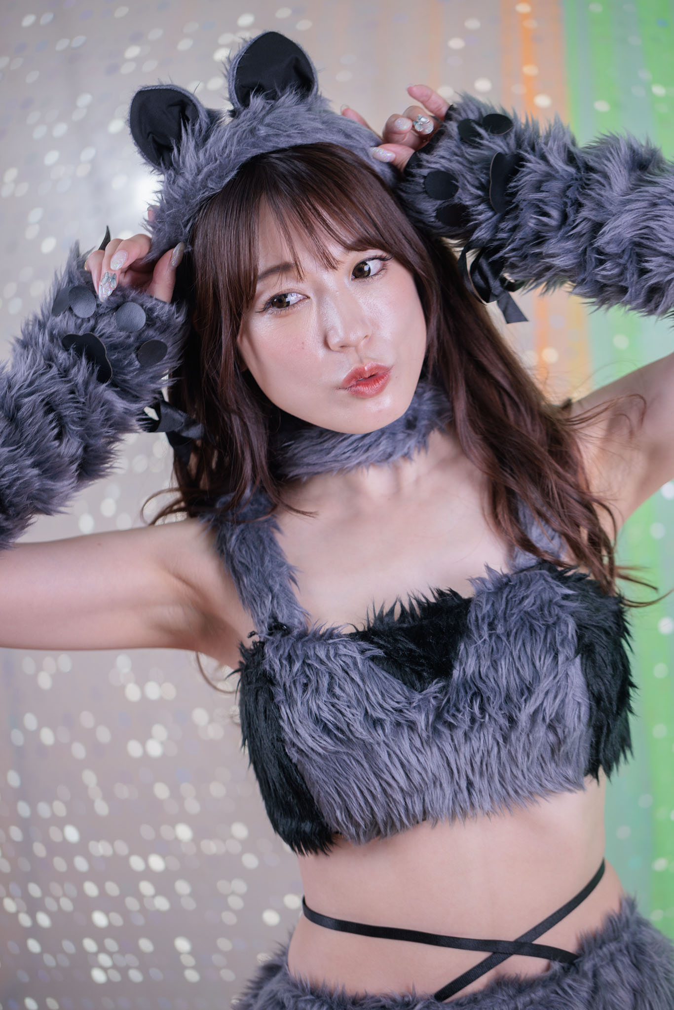 山尾しおり エロ 