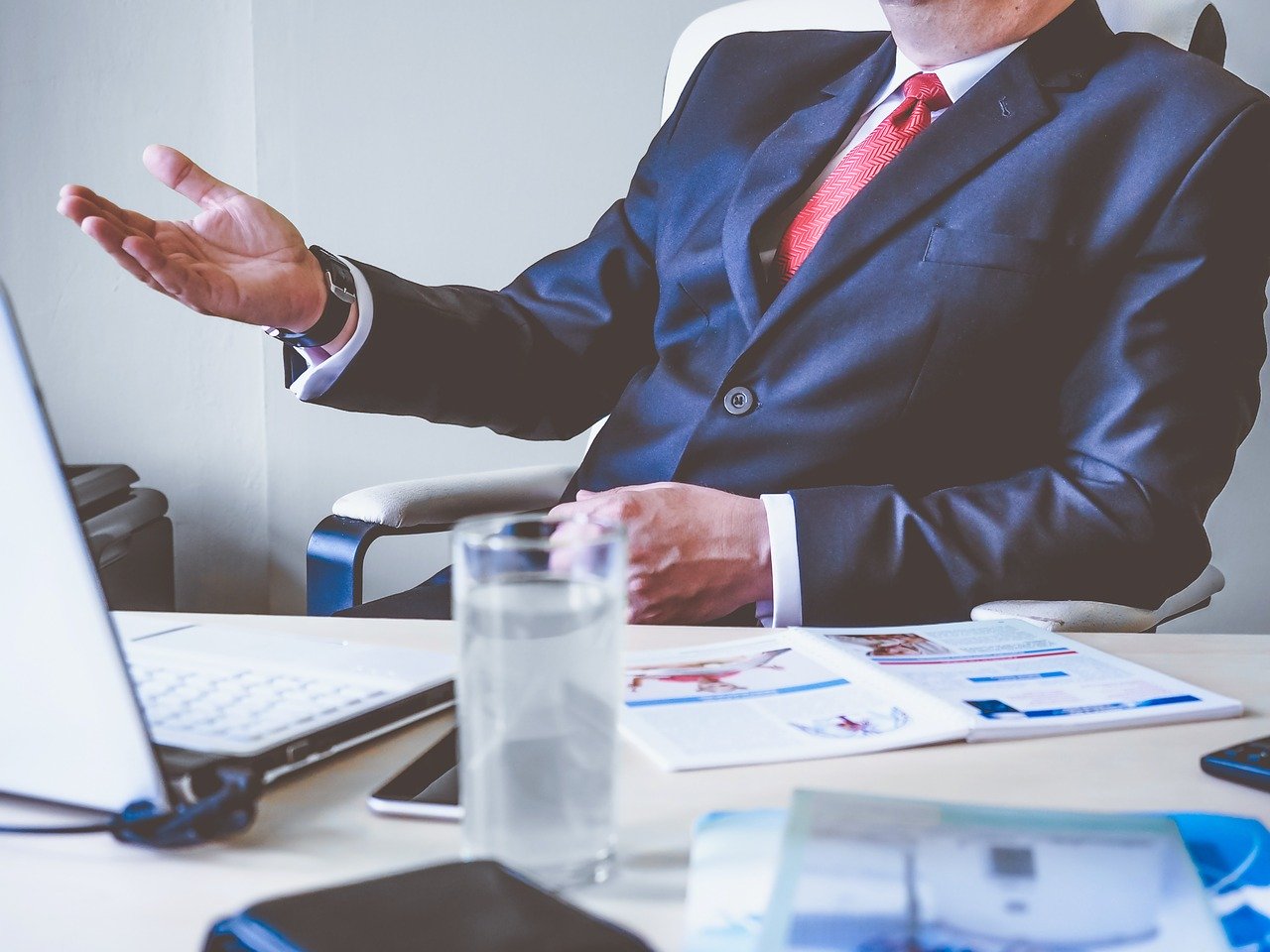 絶対にデザイナーが言わない、企業案件はなぜ高いのか?という理由06