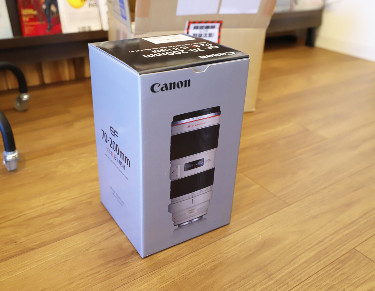 白レンズ70-200mm F2.8L 2型買いました