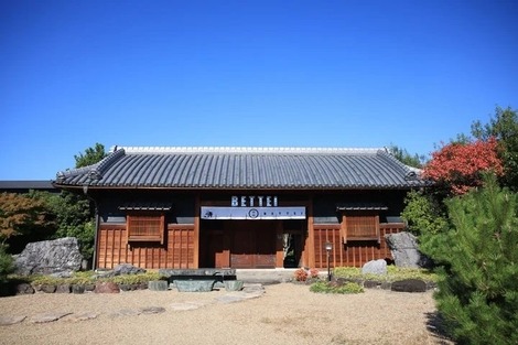 96544-135-03178719efa4b721aedc281bcb660db8-720x480