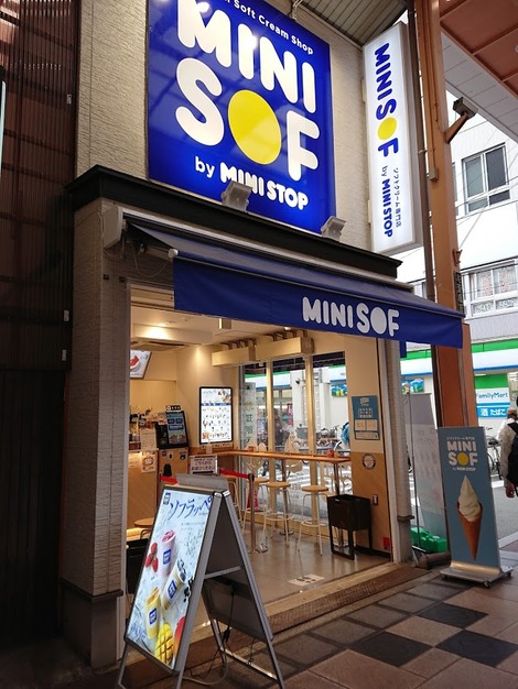 DSCPDC_0002_BURST20210605162610954_COVER