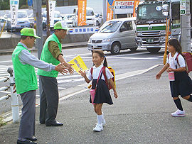 みどりのおじさん 西宮市議会議員 花岡豊 花岡ゆたか みどりのおじさん 西宮市議会議員 花岡豊 花岡ゆたか
