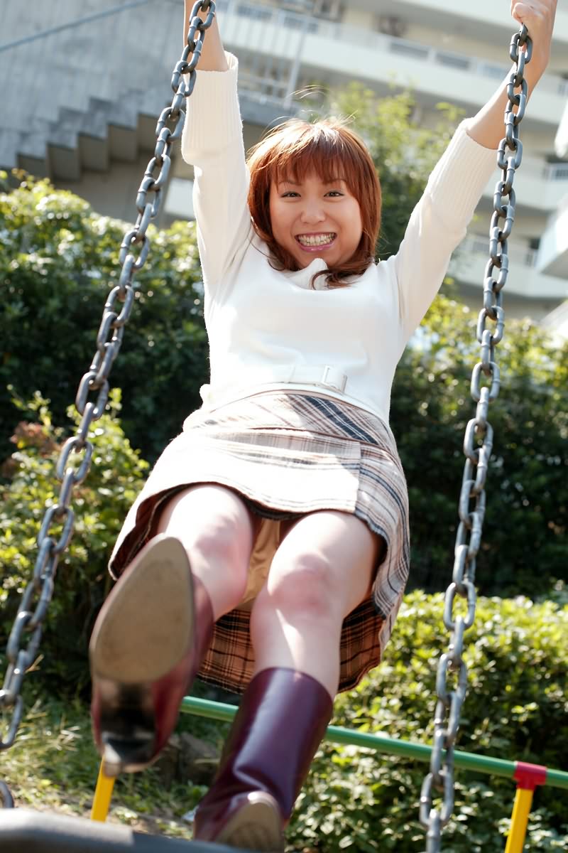 彩名杏子エロ 着衣のＡＶ女優さん（３２） : ０．５５世紀少年