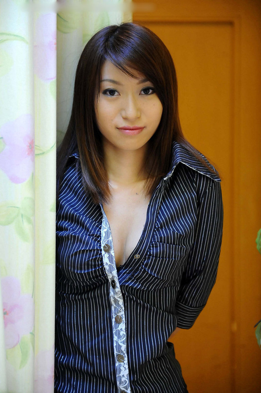 河井ともみ 着エロ やっぱり綺麗なお姉さんが好きッ! (5)/柏木友美さん : 0.55世紀少年