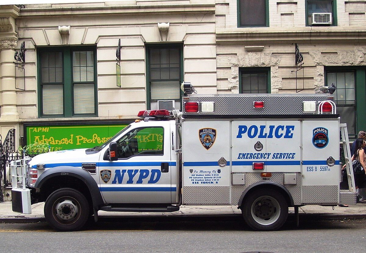 NYPD Ford F-350 Emergency Services Unit