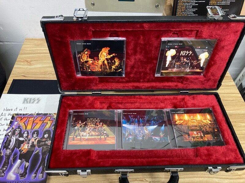 キッス KISS / KISS BOX 地獄のギター・ケース (CD/BOX)中古で入荷しま