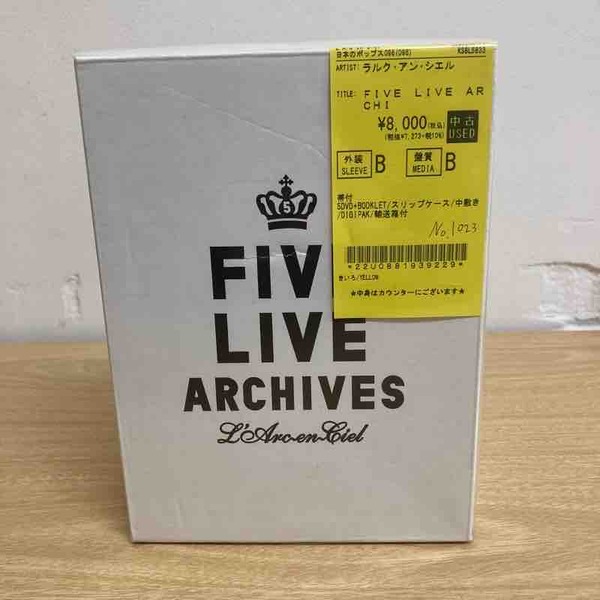 ラルクアンシエル/FIVE LIVE ARCHIVVES中古入荷致しました