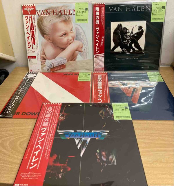 ヴァン・ヘイレン LP 「炎の導火線」「伝説の爆撃機」 レコード2枚セット Van Halenのレコード5点(中古)入荷しました!! : ディスクユニオン高田