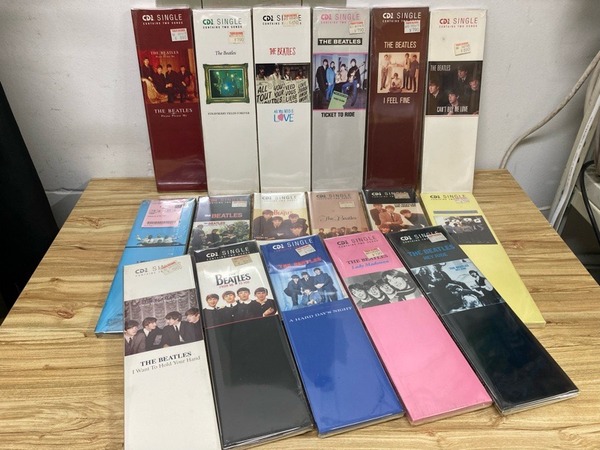 bokula. cd まとめ売り 3枚 BEATLES ブリスターパックCDが中古でまとめて入荷しました