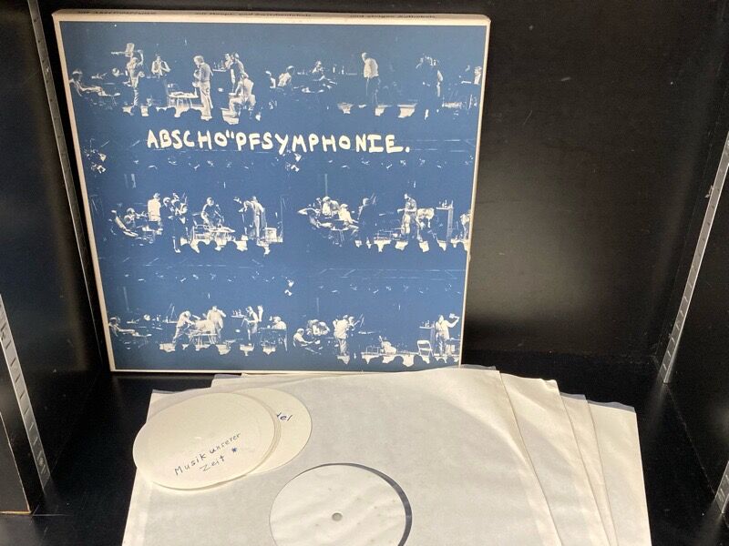 BROKEN MUSIC、FLUXUS関連作品、音響彫刻作品のレコードがまとめて入荷